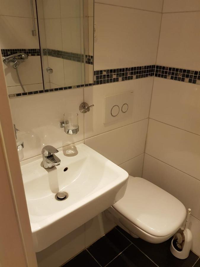 Ferienwohnung In Kaiserslautern-Hohenecken Exteriör bild