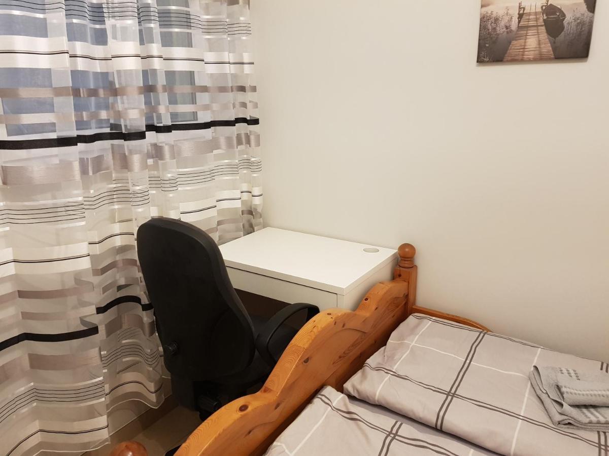 Ferienwohnung In Kaiserslautern-Hohenecken Exteriör bild
