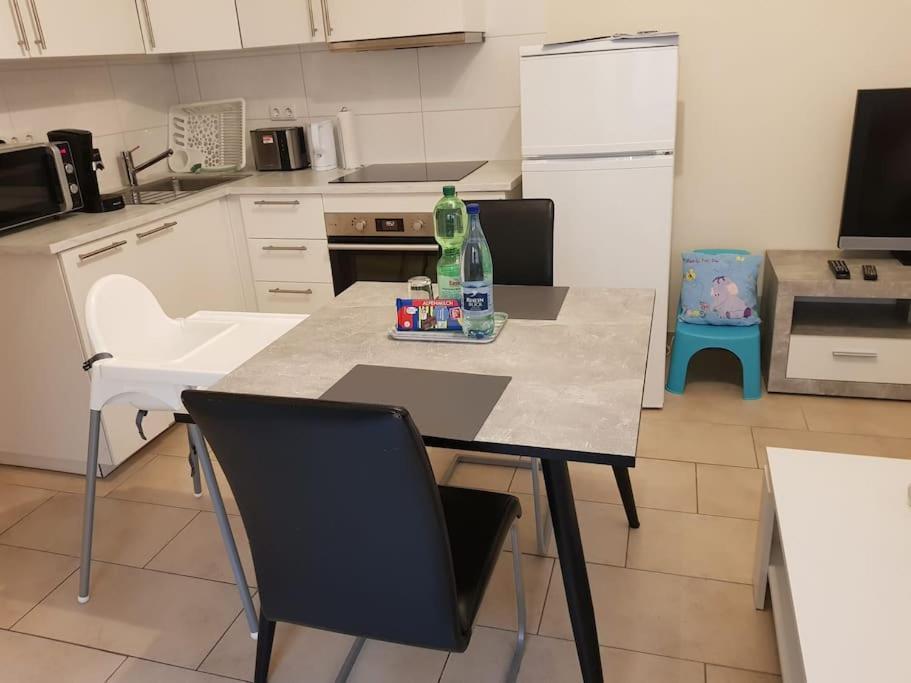 Ferienwohnung In Kaiserslautern-Hohenecken Exteriör bild